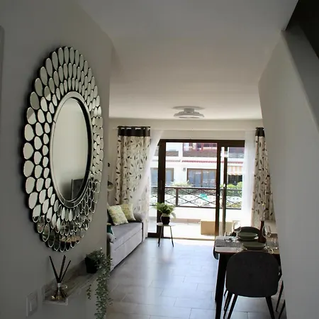 Casa Amarilla *